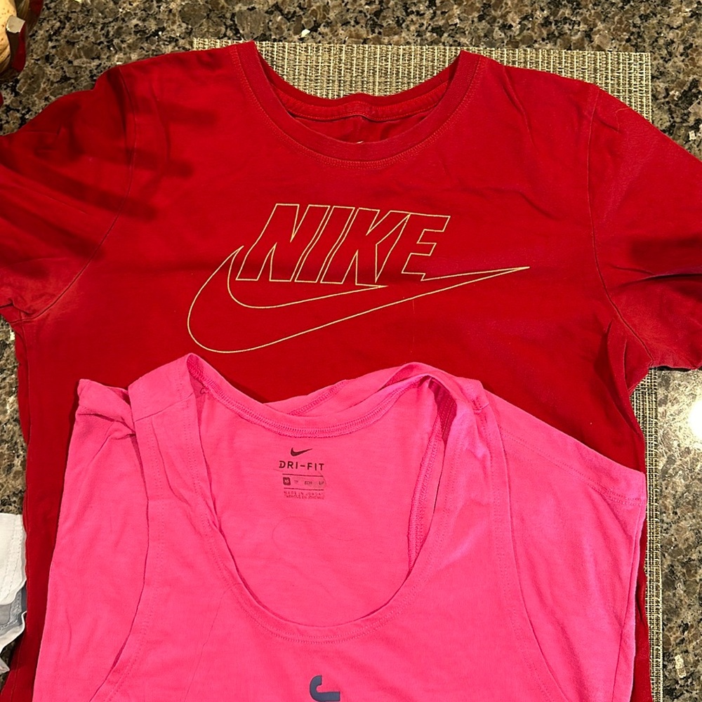 2 Nike shirts